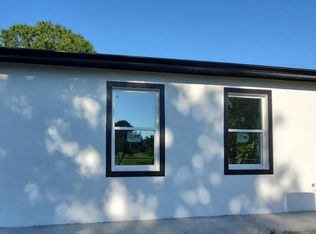 9864 4th Ave, Orlando, FL 32824