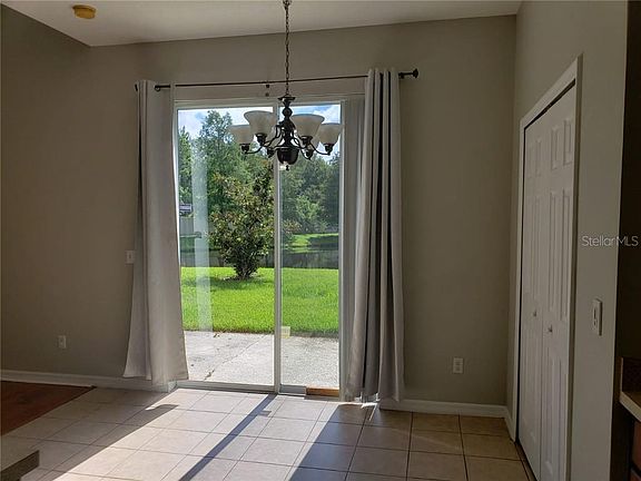 3rd image of 10083 Moorshire Cir