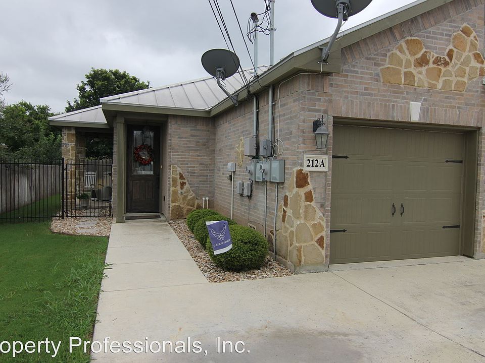 1st image of 212-A Anne Louise Dr