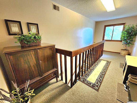 5th image of 667 Briarstone Dr APT 7