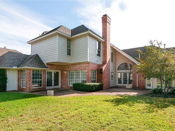 5th image of 3304 Queensbury Way W