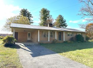 1951 Edmonds Rd, Galax, VA 24333