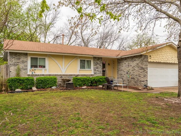 2318 S 118th East Ave, Tulsa, OK 74129