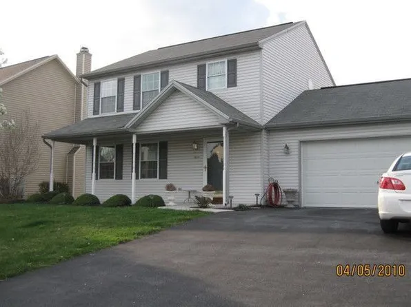 1820 Driftstone Dr, Harrisburg, PA 17110