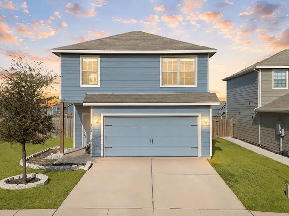 233 Lewis Ln, Venus, TX 76084