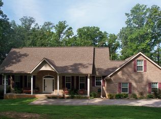 221 Quail Hollow Ln, Clinton, TN 37716