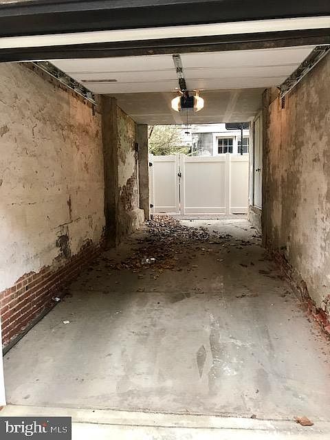 2nd image of 728 S Schell St #0