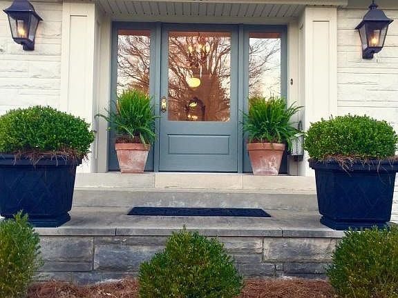 house front spring 2