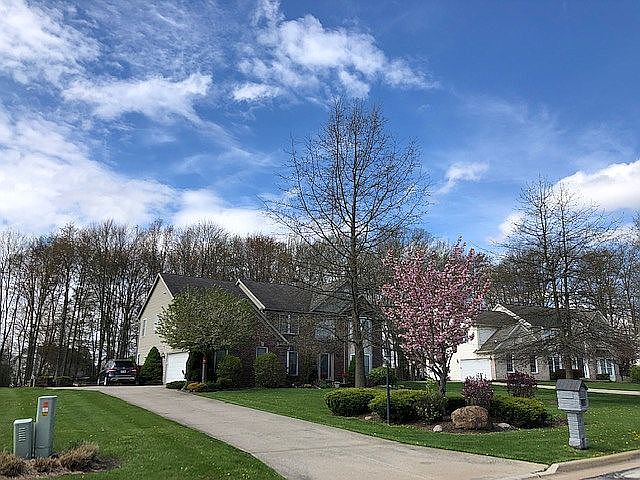 1st image of 7764 Oak Meadow Dr