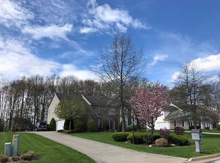 7764 Oak Meadow Dr, Hudson, OH 44236