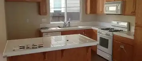 2086 Autumn Walk Dr — Photo 2