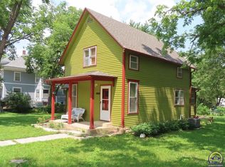 120 Oak St, Cottonwood Falls, KS 66845
