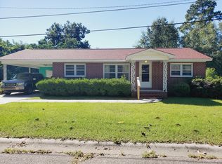 401 Honey St, Laurinburg, NC 28352