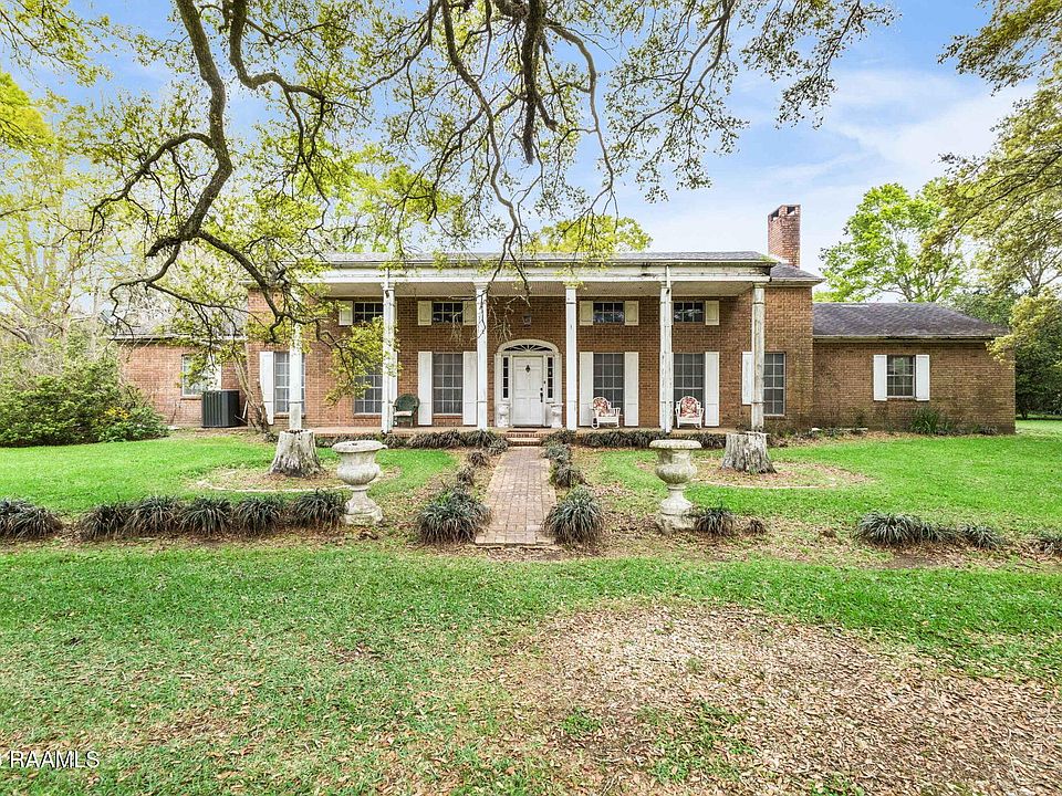 1st image of 7769 Grand Prairie Rd