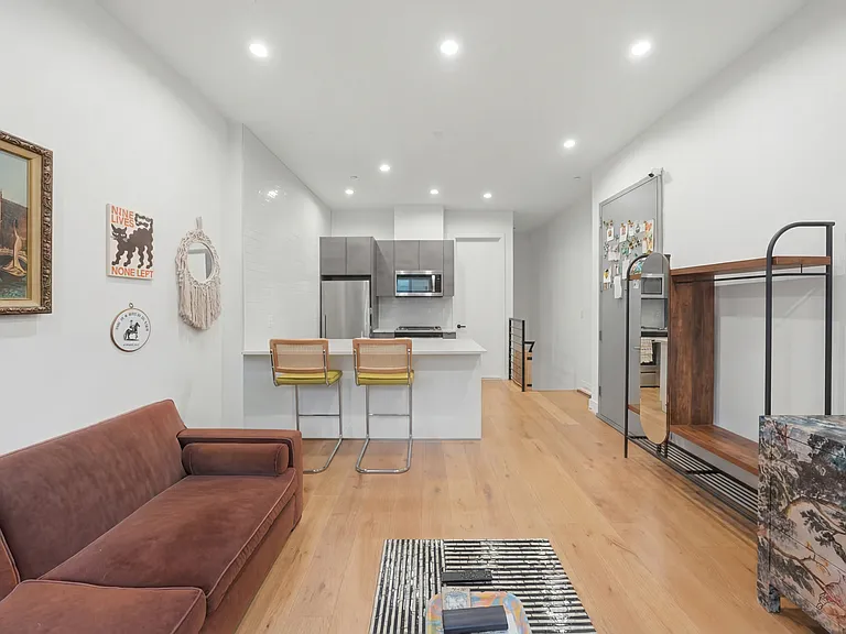 256 Winthrop St #1A — Photo 5