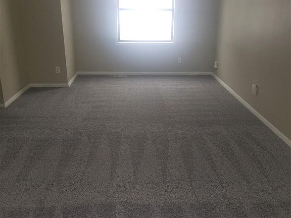 3rd image of 621 N Gallatin St