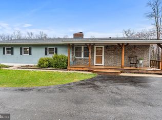 4057 Hess Rd, Stewartstown, PA 17363