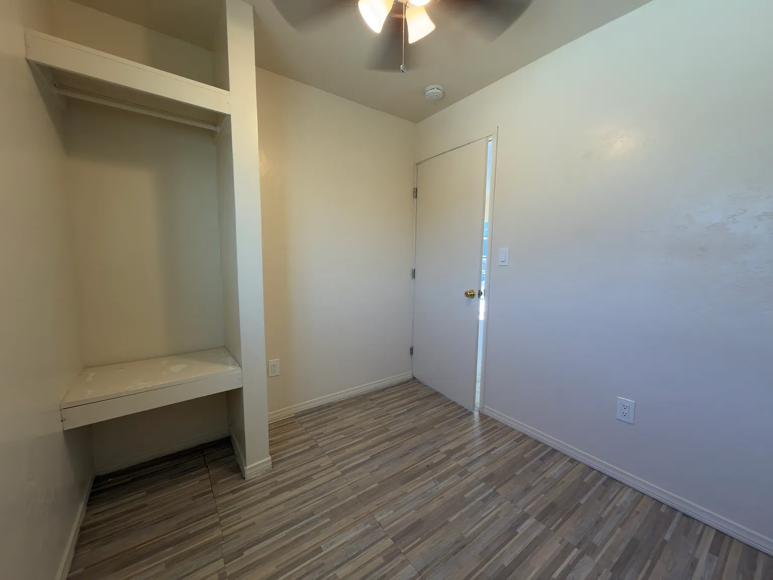 2 bed, 425 sqft, $1,800 — Photo 3