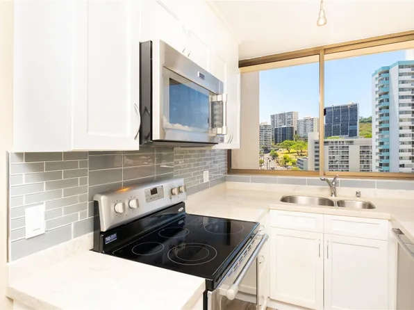 1201 Wilder Ave APT 1006, Honolulu, HI 96822