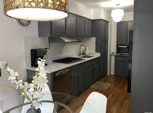 21011 42nd Ave, Bayside, NY 11361