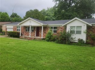 8106 Holly Ave, Fort Smith, AR 72908