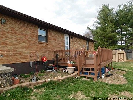 4th image of 114 Nichols Avenue