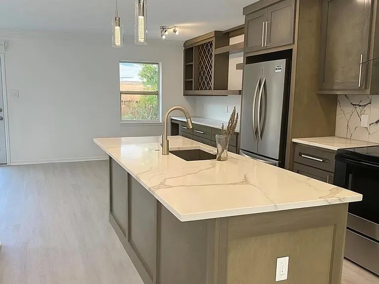 14401 Misty Meadow Ln — Photo 4