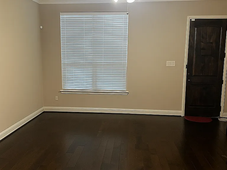10525 Chaucer Hill Ln — Photo 5