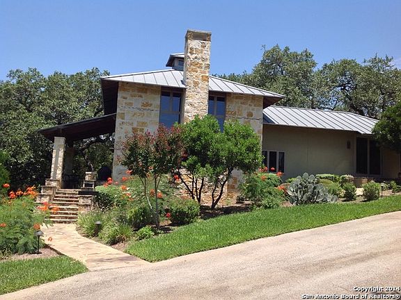 5th image of 20085 Hoya Ln