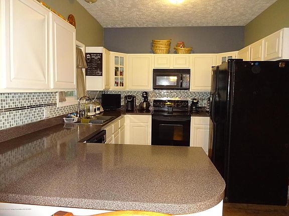 2nd image of 4931 Freeman Rd