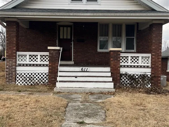 611 Centreville Ave, Belleville, IL 62220