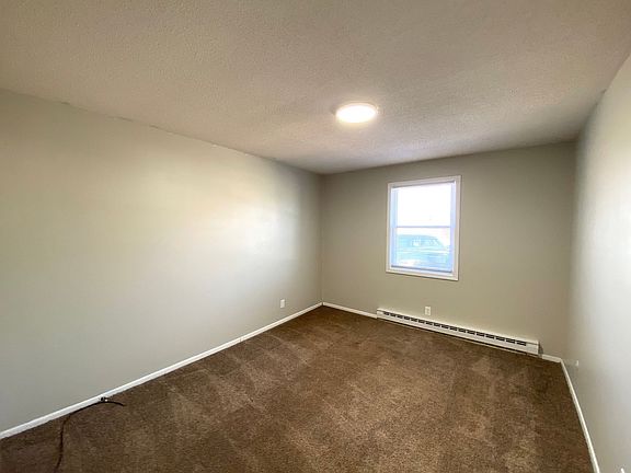 5th image of 2207-2231 Brookdale Ln #2224