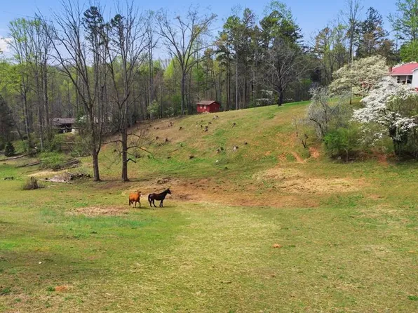 337 Town Mountain Rd, Hayesville, NC 28904