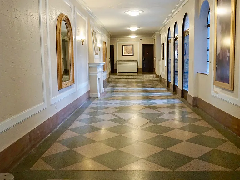 31-15 21st Ave #4G — Photo 11