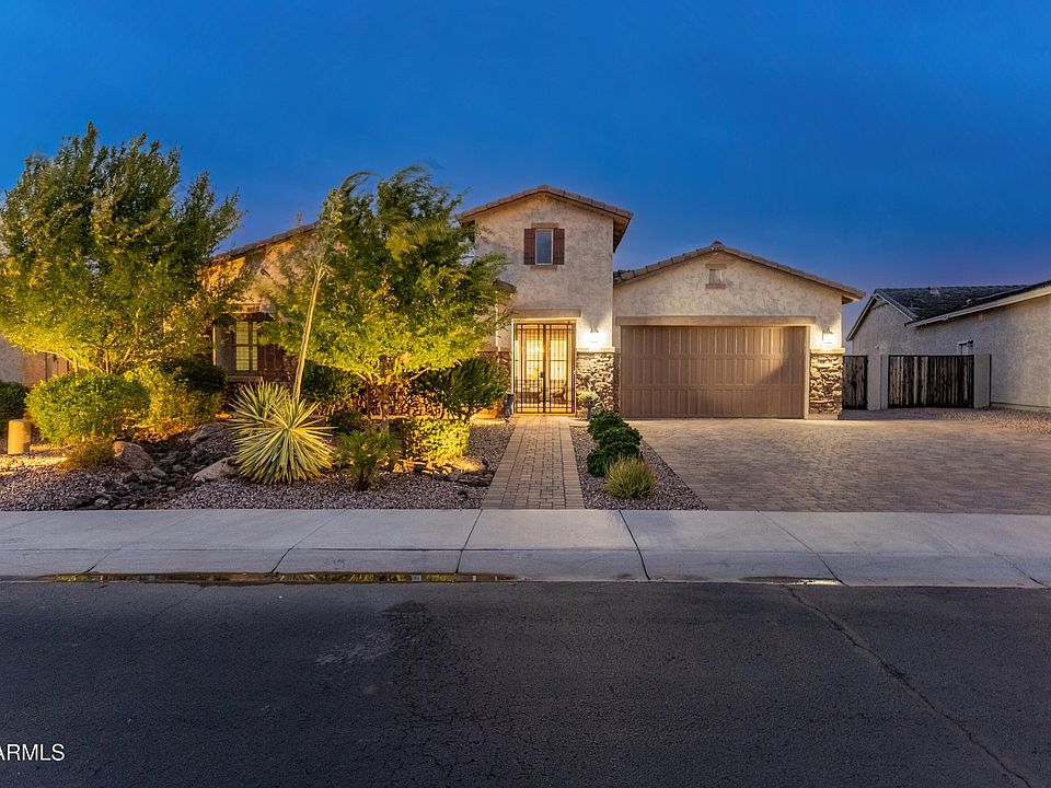 1st image of 9837 W LARIAT Lane