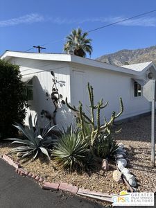 102 Caravan St, Palm Springs, CA, 92264