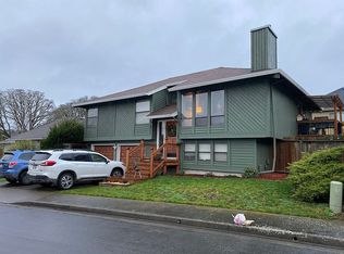 16851 SW Naples Ct, Beaverton, OR 97078