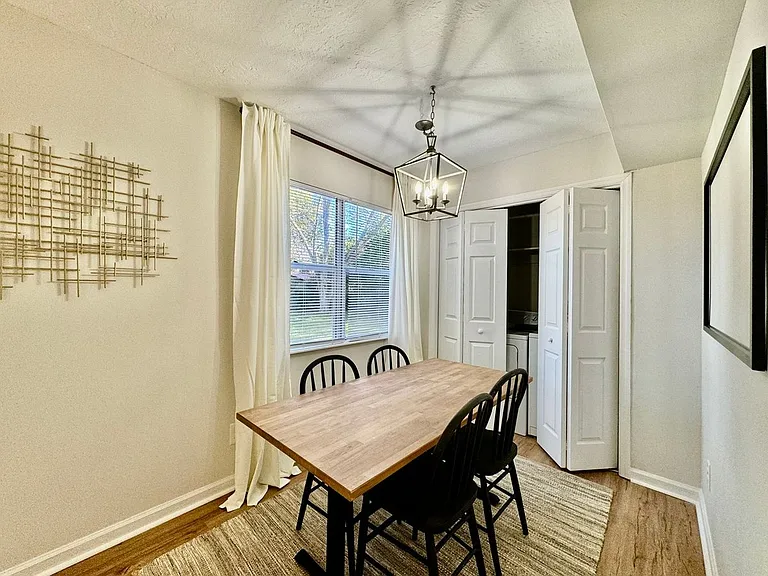 533 Grant Ave #B — Photo 8