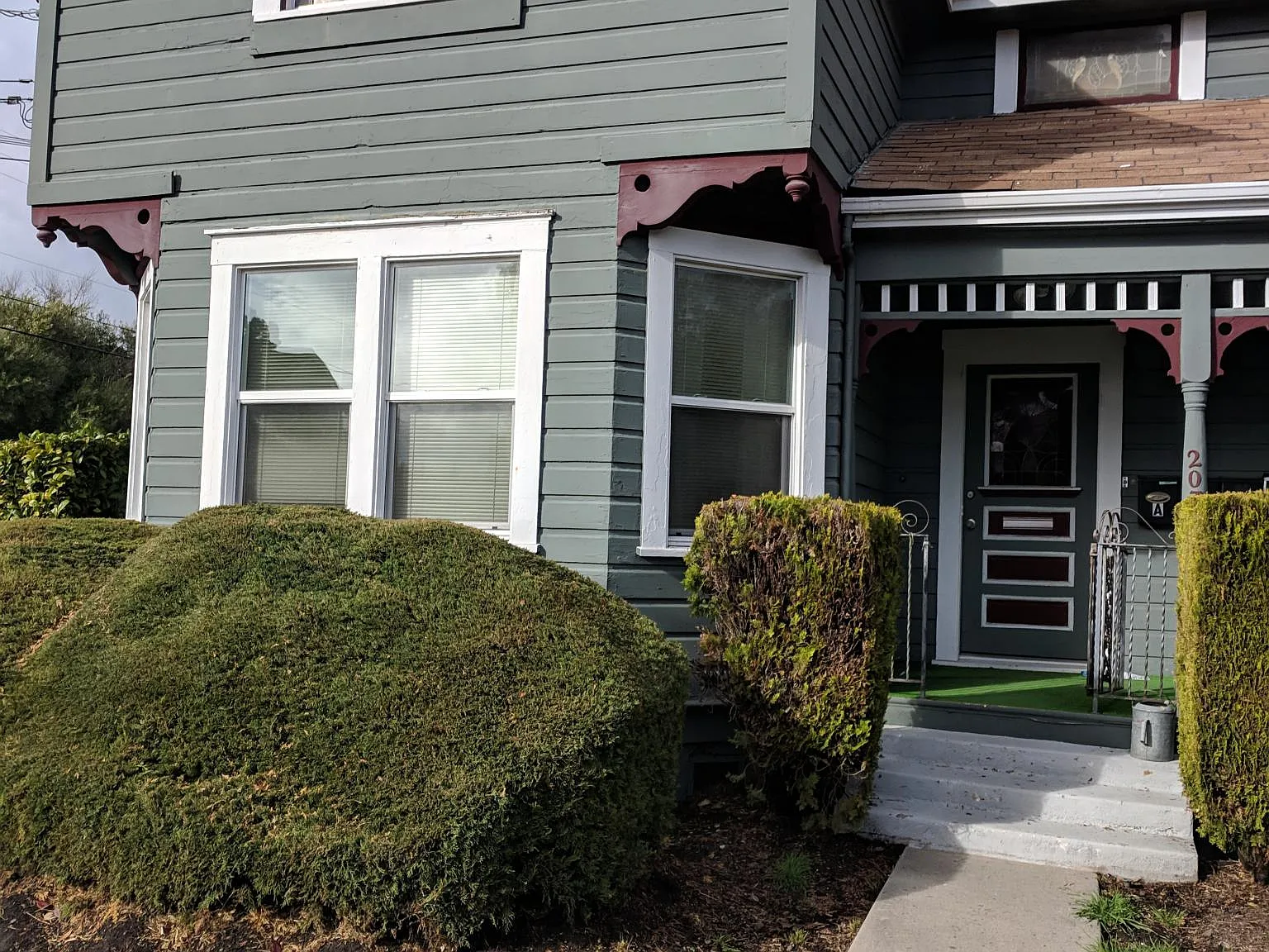 3 bed, 1000 sqft, $4,500 — Photo 2