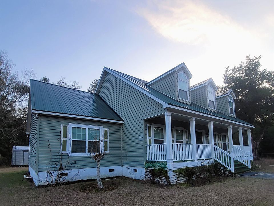 1st image of 818 Moore Rd