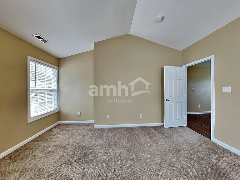 1120 Rutledge Landing Dr — Photo 9