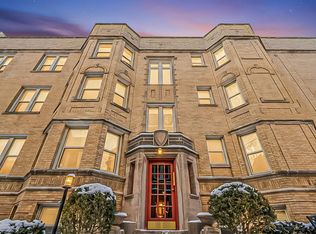 6811 N Lakewood Ave APT 1W, Chicago, IL 60626