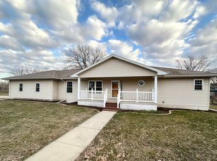 925 W 8th St, Boone, IA 50036