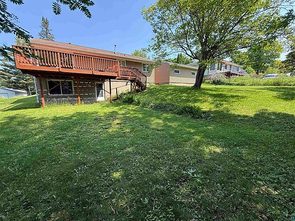4th image of 138 Artavia St