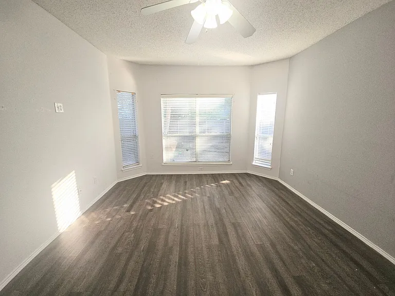 4605 Buffalo Bend Pl — Photo 11