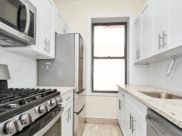 854 Driggs Avenue image 1 of 11