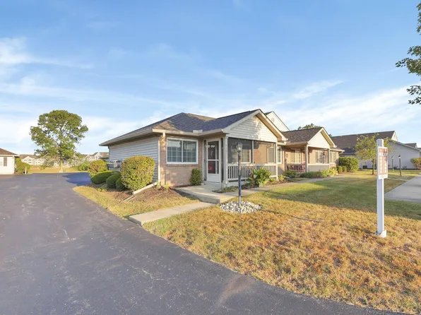 4351 Seahorse Ln, Groveport, OH 43125