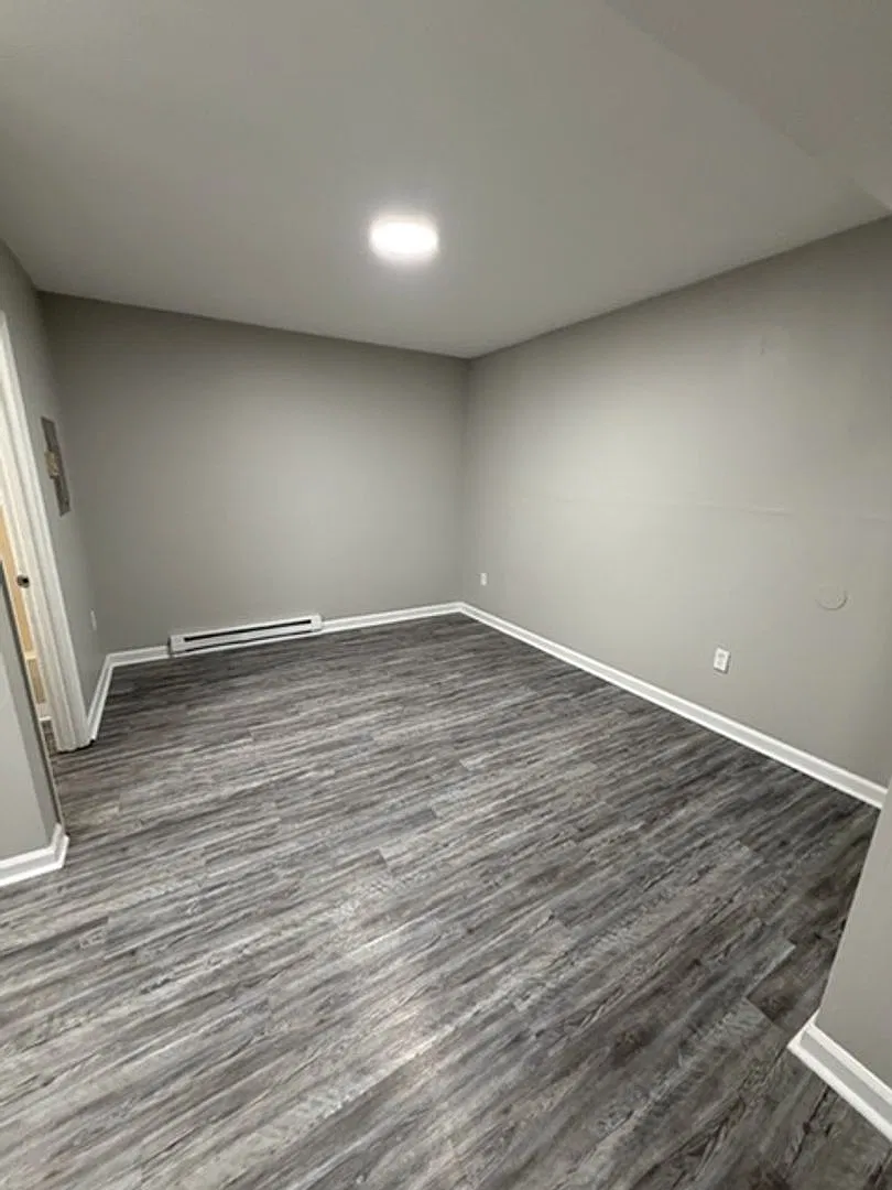 225 Churchill Drive — Photo 4