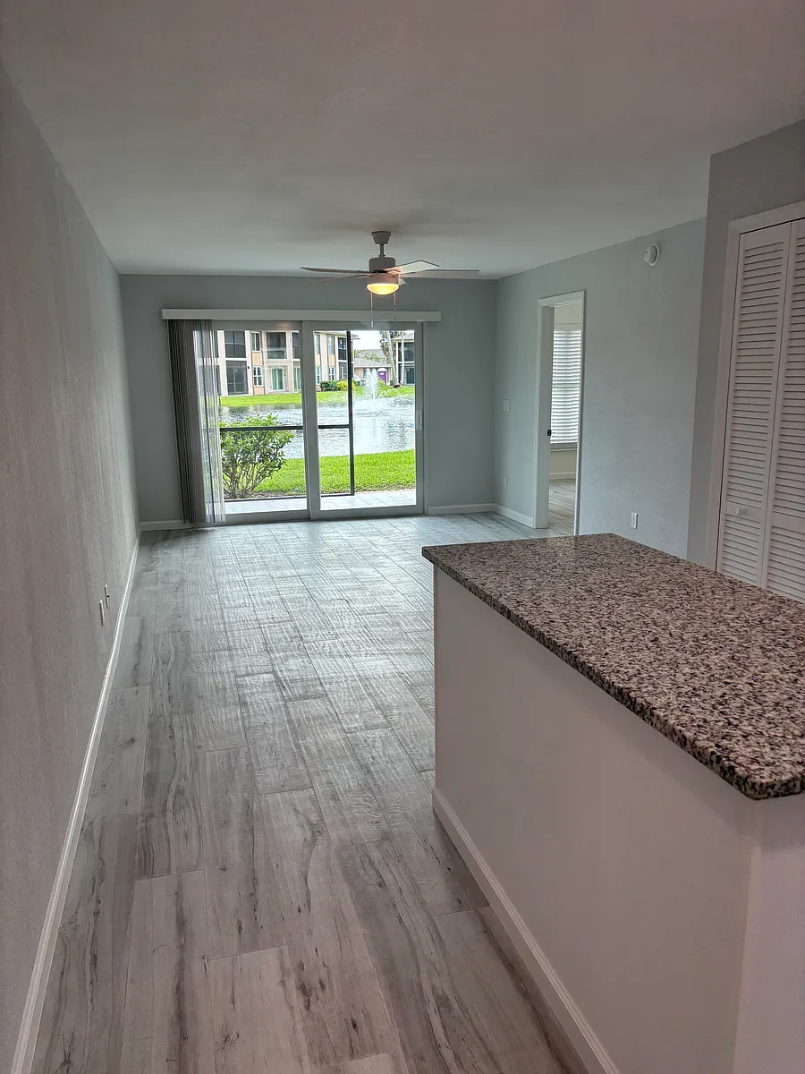 Building Photo - 16881 Davis Rd #414