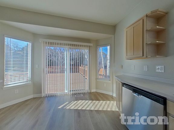 4th image of 5950 Fescue Dr